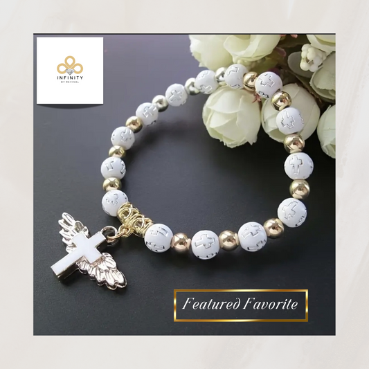 Exquisite Acrylic Cross Bracelet – White & Gold